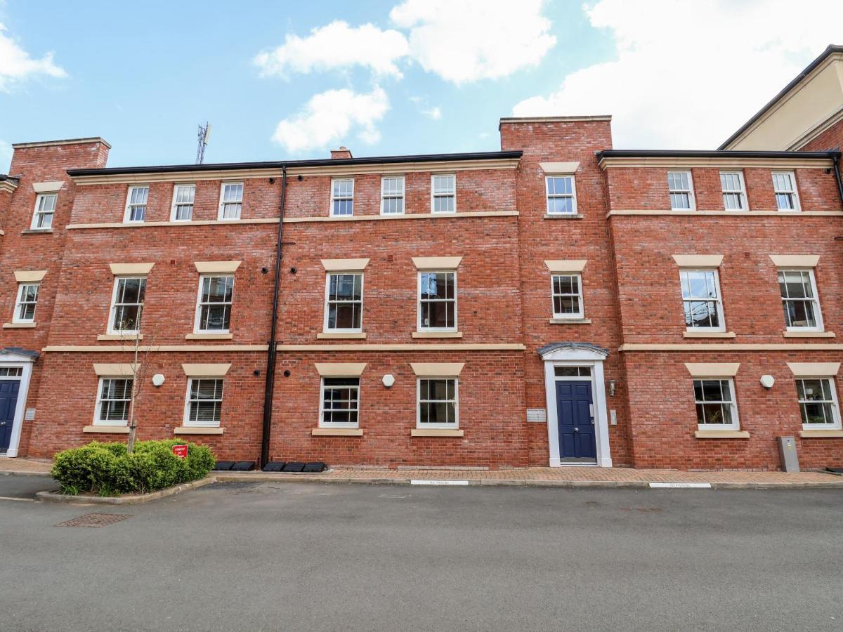 122 The Old Meadow Apartment Shrewsbury Exterior photo
